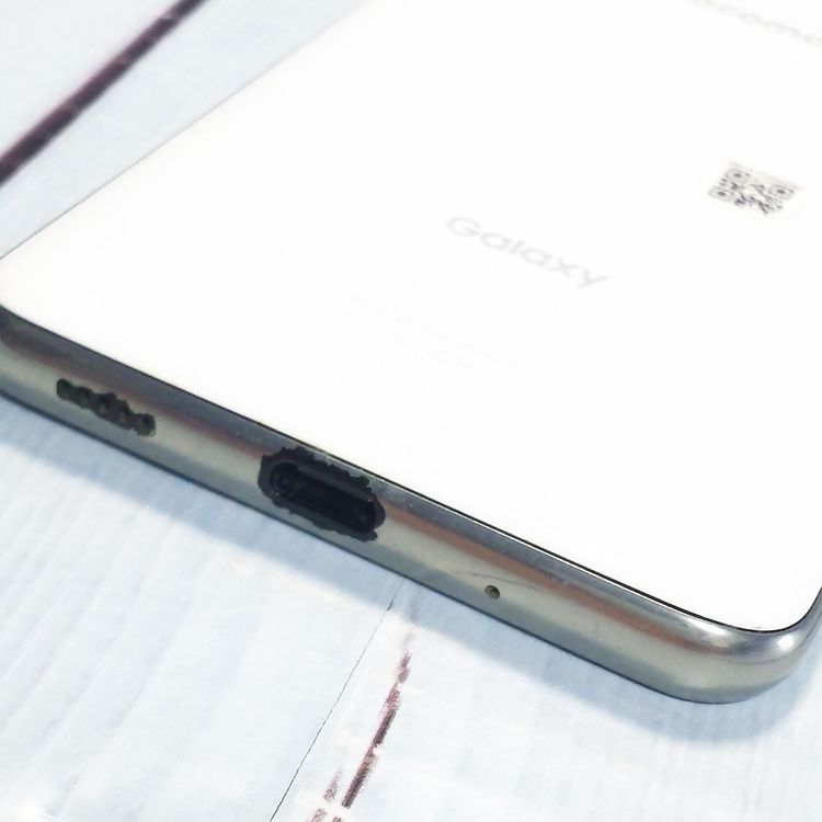 docomo Galaxy A20 SC-02M �ۥ磻�� White  899