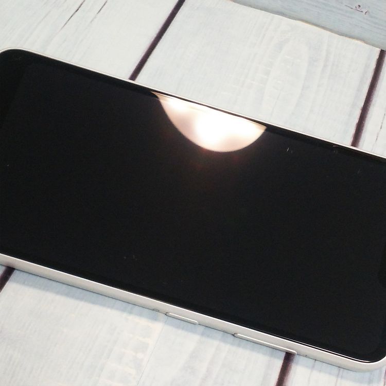 au GRATINA KYV48 �ۥ磻��  290