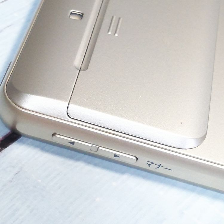 SHARP au SHV36 BASIO2 �������  307