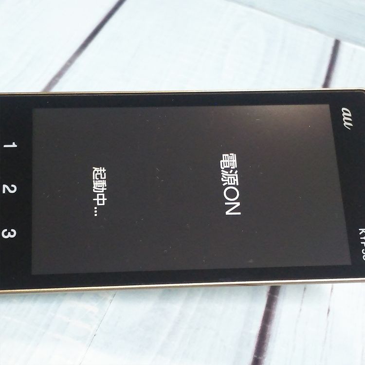 au ������ ���󤿤󥱡����� KYF38 �����ѥ󥴡����  925