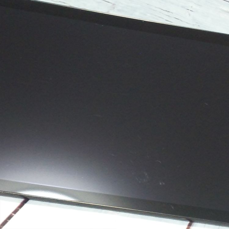 au KYOCERA Qua tab QZ8 �⥫�֥�å� KYT32  618
