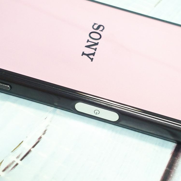 SONY docomo Xperia XZ SO-01J Mineral Black  828