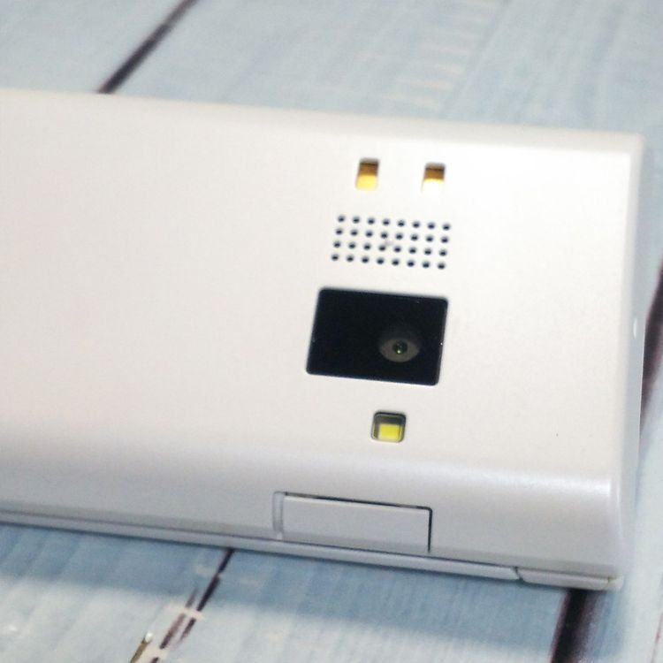 SoftBank ������ DIGNO�������� 501KC �ۥ磻��  205