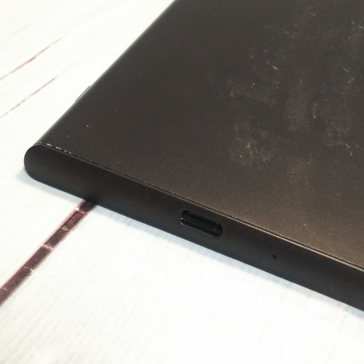 SoftBank Xperia XZ1 701SO Black �֥�å� [������]  613