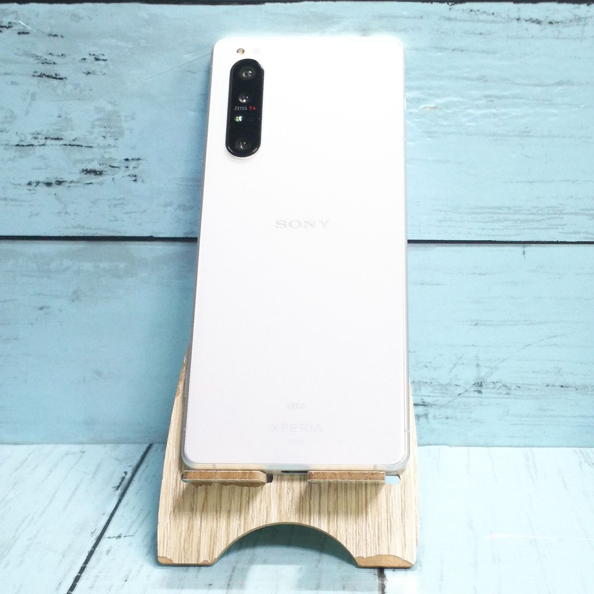 ムスビー｜Xperia 1 II SOG01 ホワイト au 美品 915【Xperia 1 II  