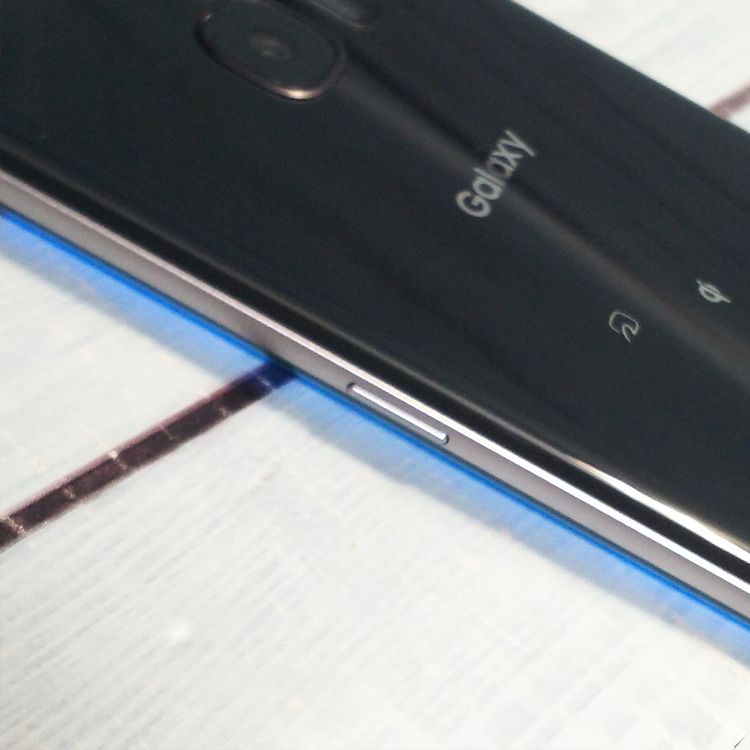 au Galaxy S7 edge SCV33 �֥�å����˥���  816