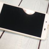 au AQUOS sense SHV40 �ۥ磻��Silky White  714