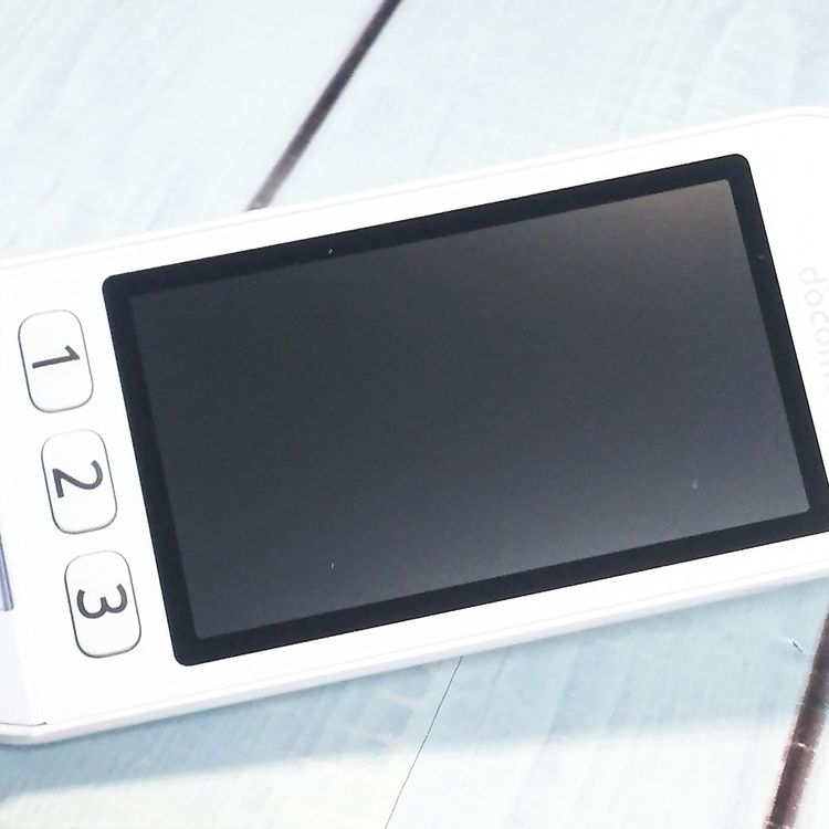 docomo �ٻ��� �餯�餯�ۥ� F-01M �ۥ磻��  836