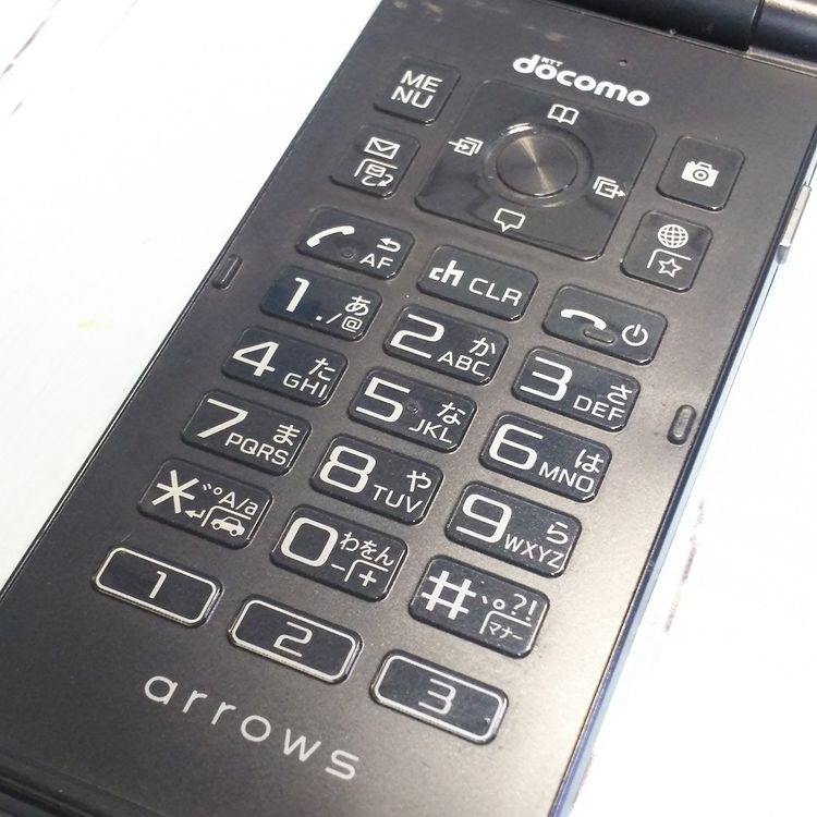 docomo arrows �ٻ��� �������� F-03L �֥�å�  683