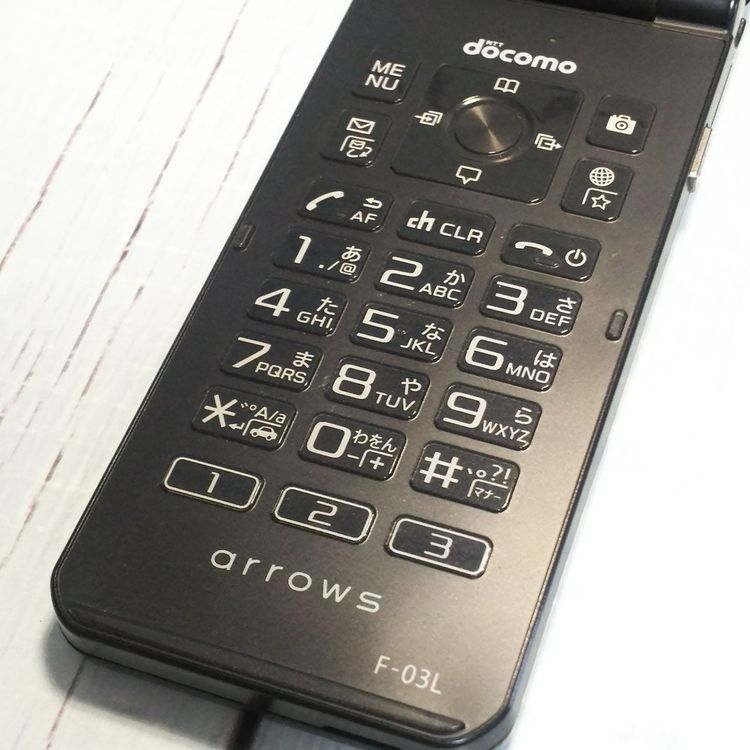 docomo arrows �ٻ��� �������� F-03L �֥�å�  961