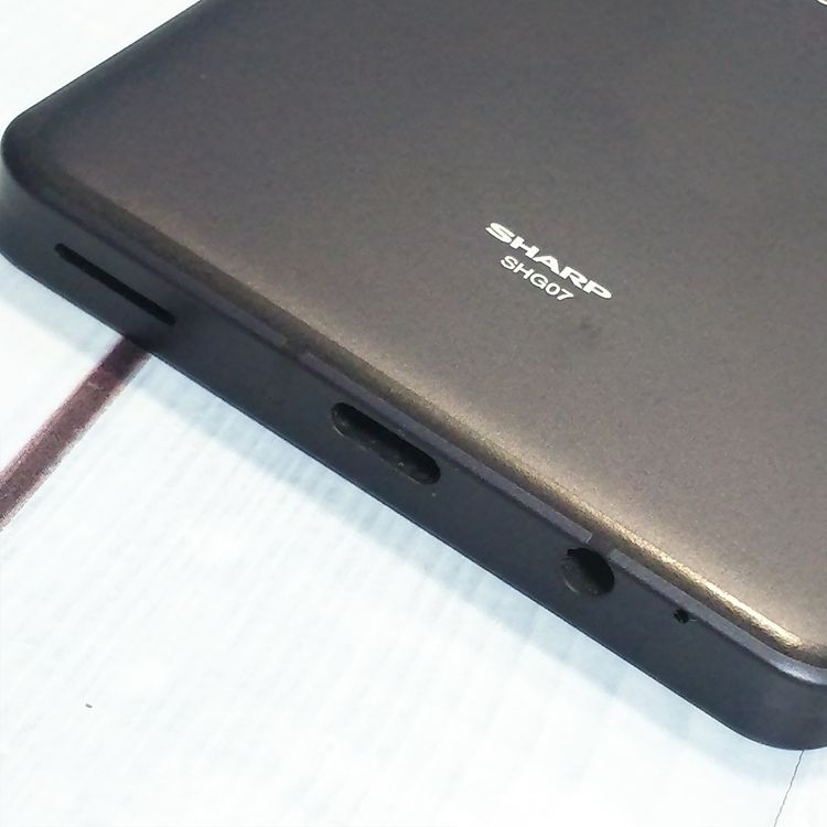 au AQUOS sense6s SHG07 �֥�å�  ���� 034