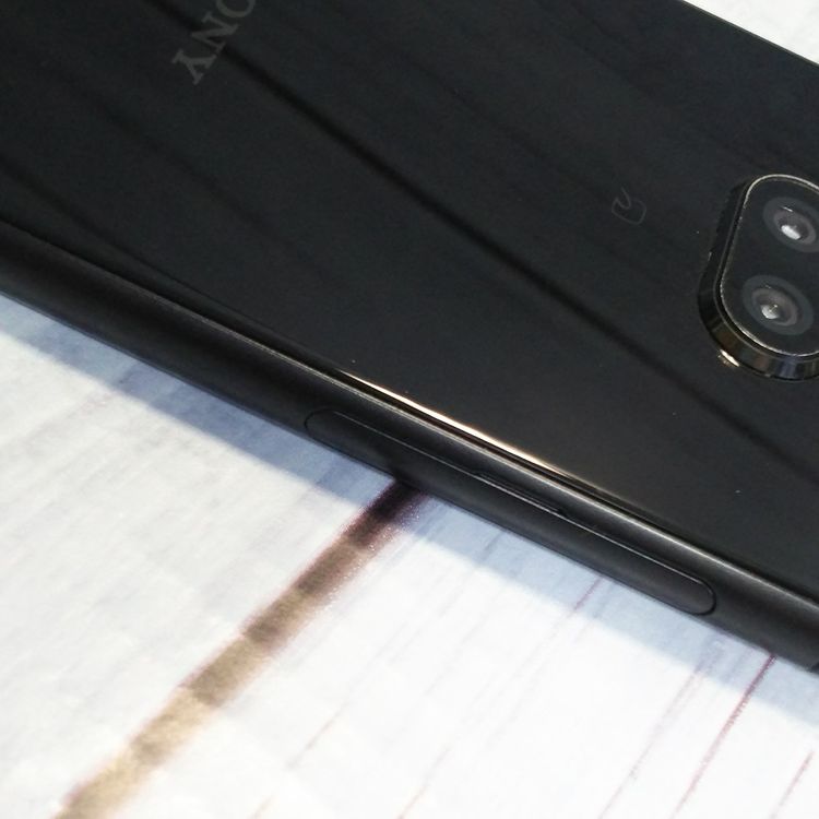 au Xperia8 SOV42 �֥�å�  367