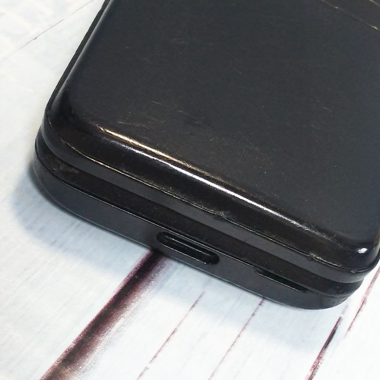 au GRATINA KYF42 �֥�å� ������ SIM���å�  933