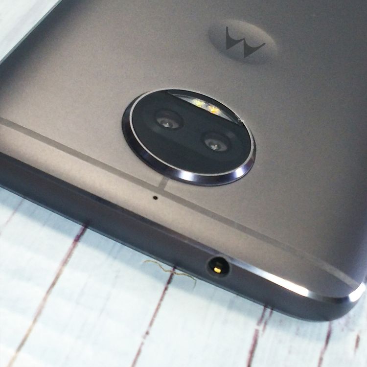 ��ȥ����� Moto G5S Plus XT1805 ��ʥ��졼  032