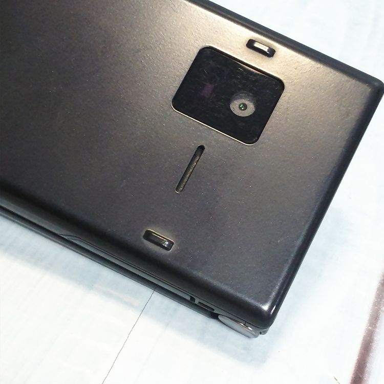 docomo arrows �ٻ��� �������� F-03L �֥�å�  881