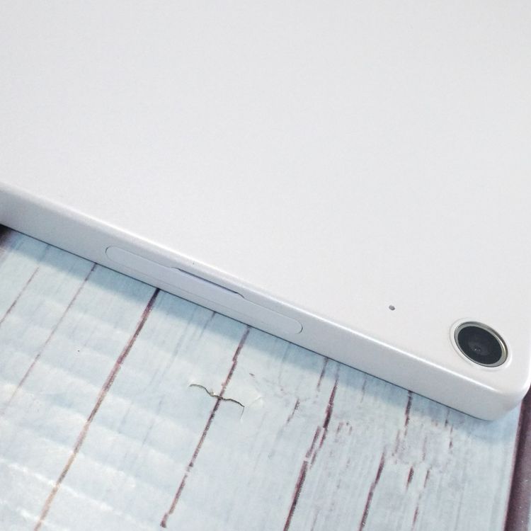 docomo dtab d-41A SHARP Android���֥�å� �ۥ磻��  ���� 598