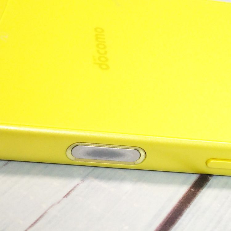 docomo Xperia Z5 Compact SO-02H Yellow/��������  460