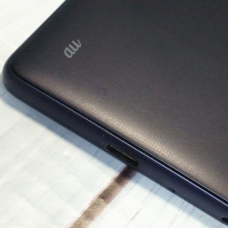 au Qua phone QZ ������ KYV44 ����ǥ���  112