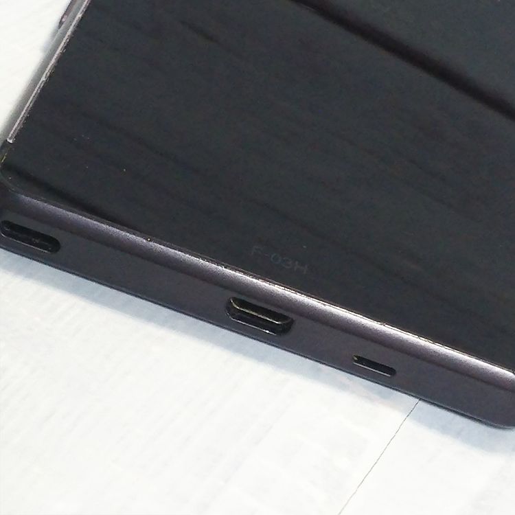 FUJITSU docomo arrows SV F-03H Black  697