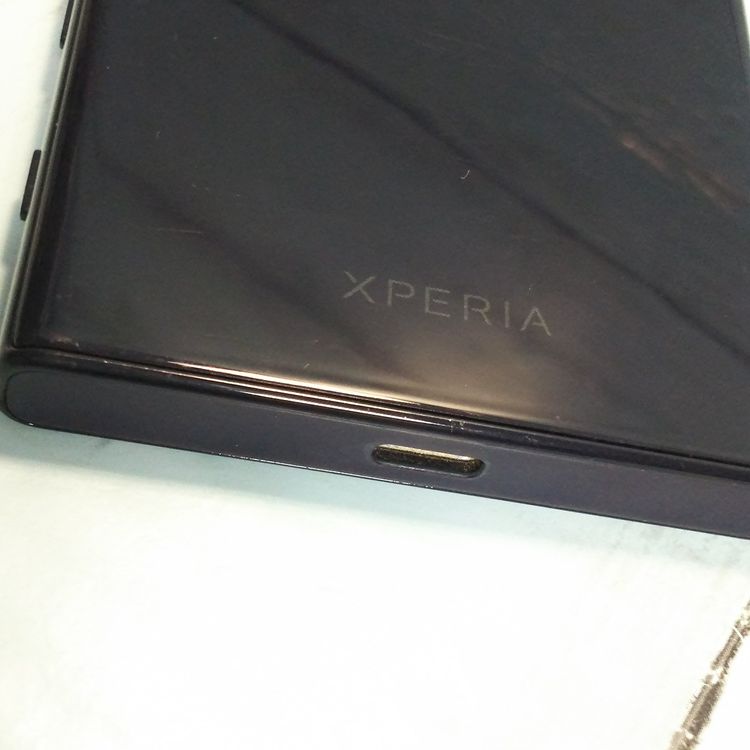 docomo Xperia X Compact SO-02J Black [������]  110