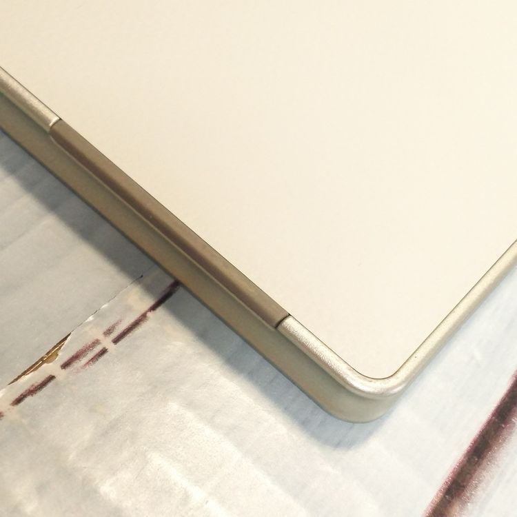 docomo arrows Tab F-02K White �ۥ磻��  851