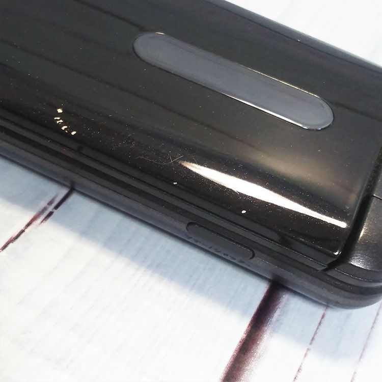 KYOCERA au GRATINA 4G BLACK KYF31  263