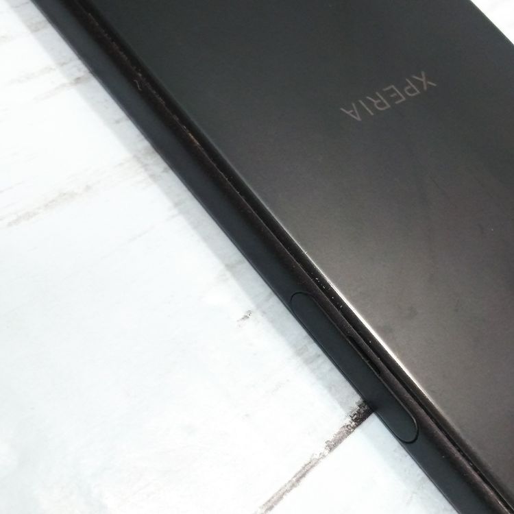 SONY Xperia XZs SOV35 au �֥�å�  014