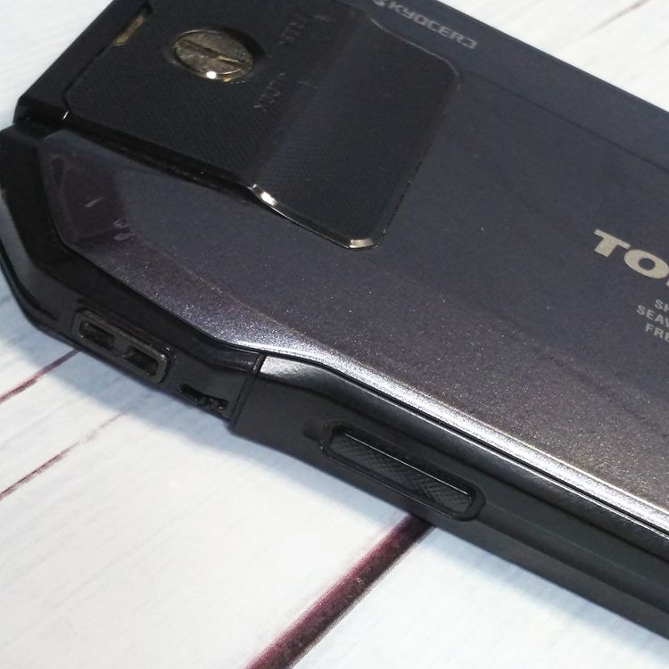 au ������ TORQUE G04 �֥�å� KYV46  291