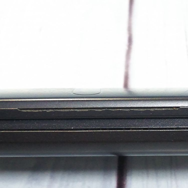 au GRATINA KYF42 �֥�å� ������ SIM���å�  097