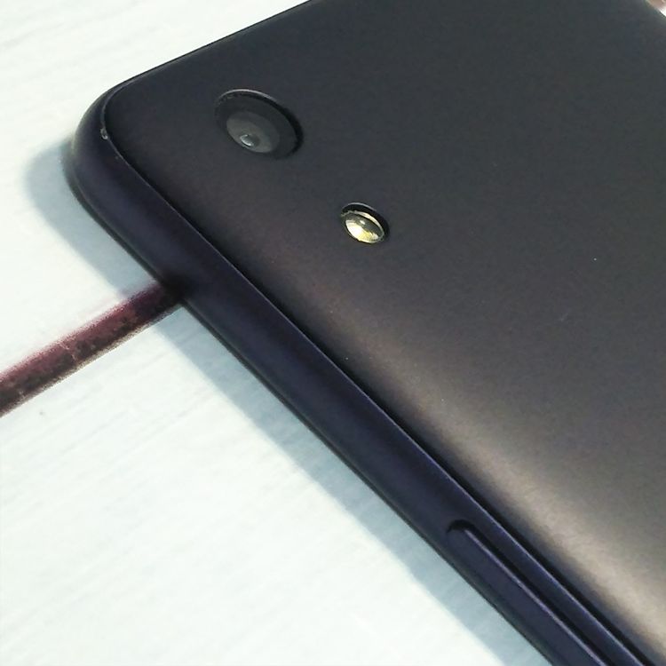 au Qua phone QZ ������ KYV44 ����ǥ���  072