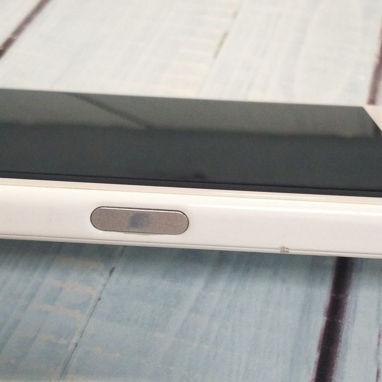 docomo Xperia X Compact SO-02J �ۥ磻��  422