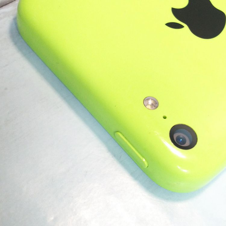 au iPhone5c ���꡼�� 16GB 622