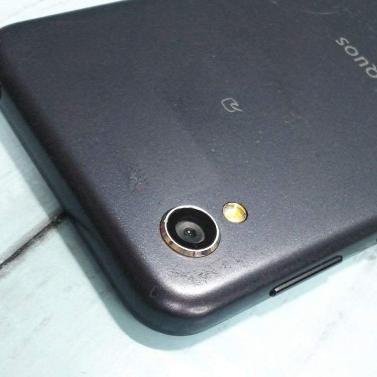 au AQUOS sense2 SHV43 Nuance Black  199