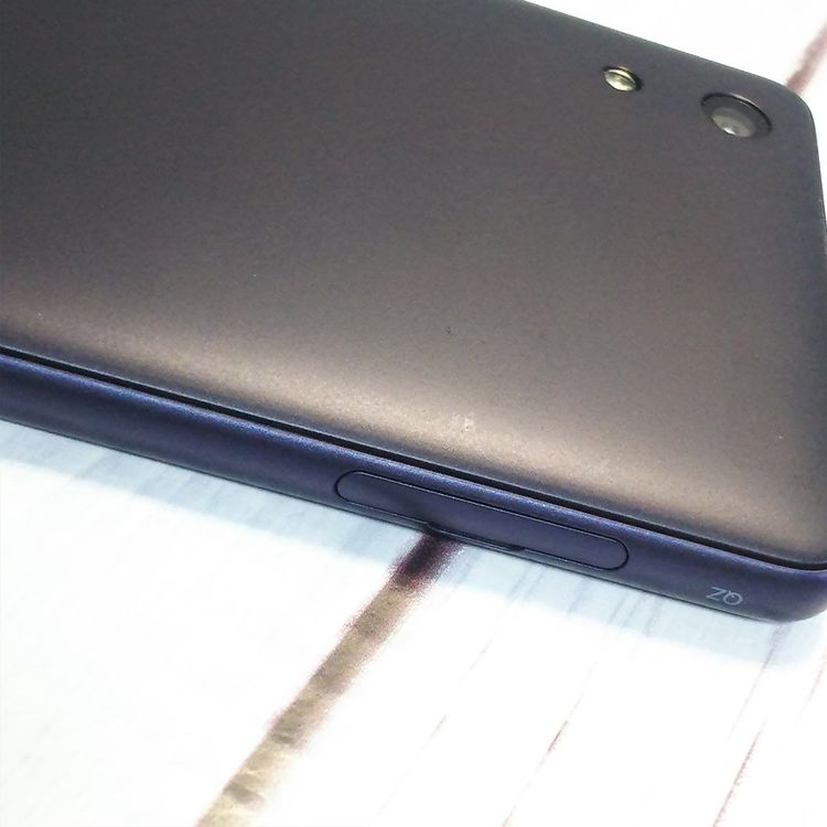 au Qua phone QZ ������ KYV44 ����ǥ���  568