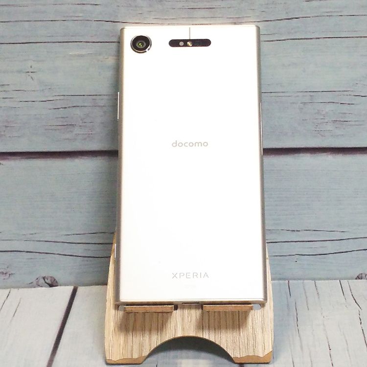 docomo Xperia XZ1 SO-01K Warm Silver  271