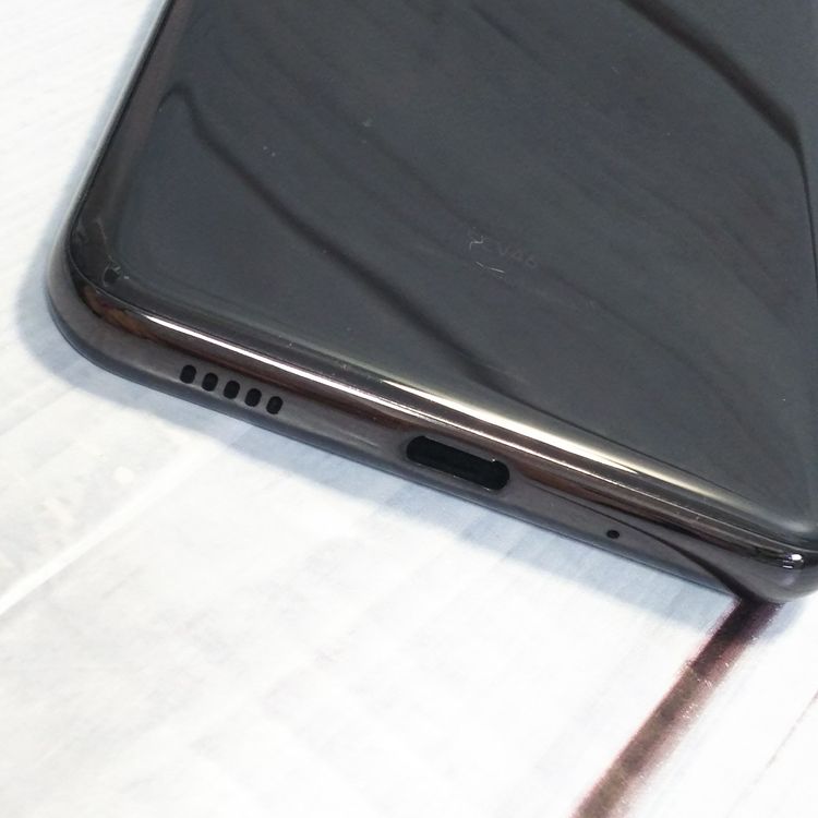 au Galaxy A20 SCV46 Black  896