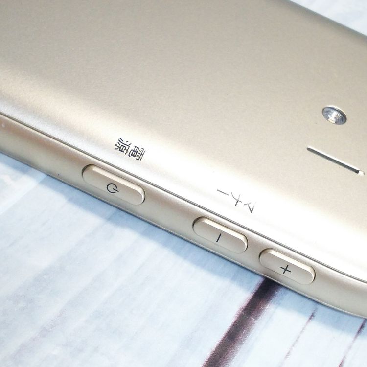 docomo F-03K ������� �餯�餯���ޡ��ȥե��� me  225