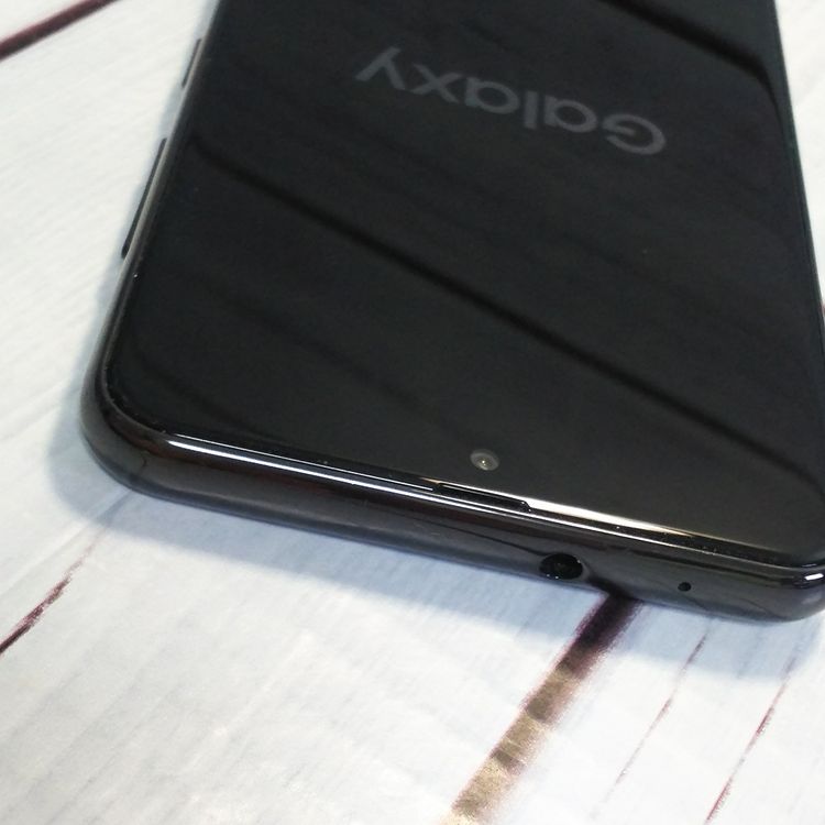 au Galaxy A20 SCV46 Black  624