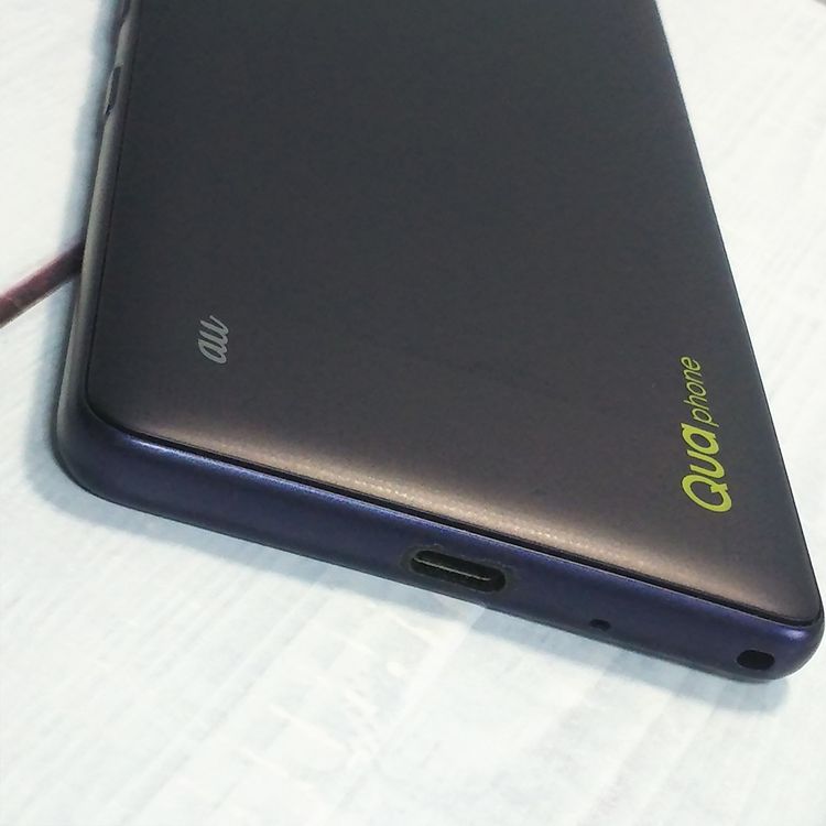 au Qua phone QZ ������ KYV44 ����ǥ���  435