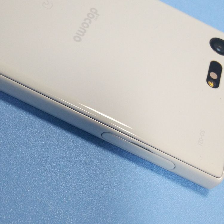 docomo Xperia X Compact SO-02J �ߥ��ȥ֥롼  546