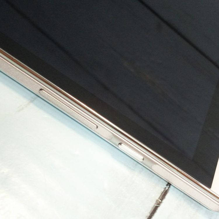 HUAWEI dtab compact 16GB ����С� d-02H docomo  ���� 765