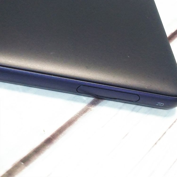 au Qua phone QZ ������ KYV44 ����ǥ���  285