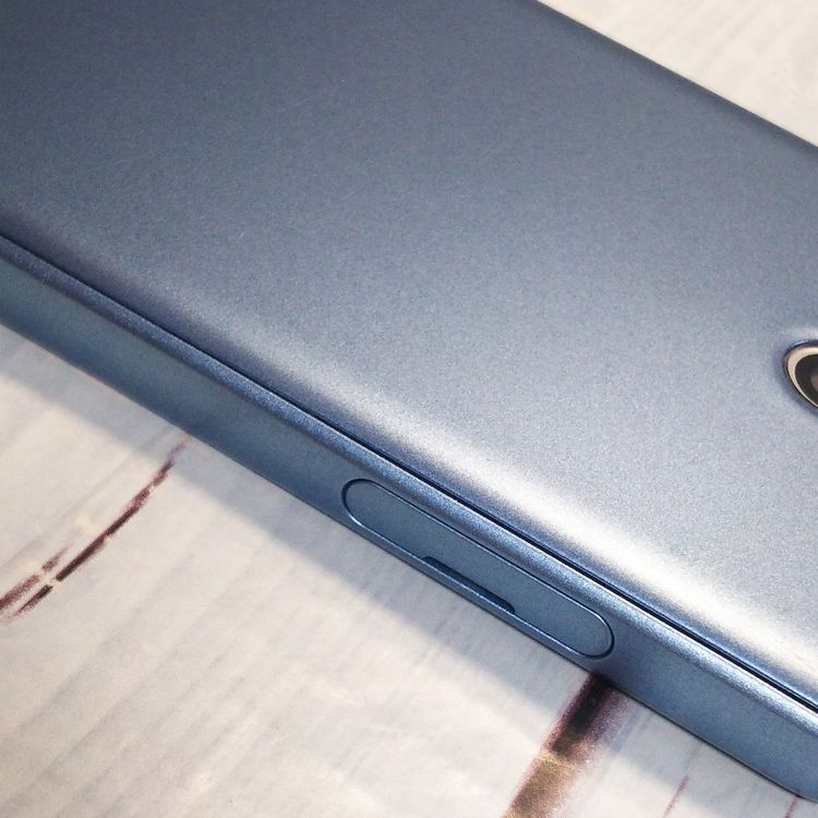 Y!mobile ������ ���󤿤󥹥ޥ� 705KC �饤�ȥ֥롼  813