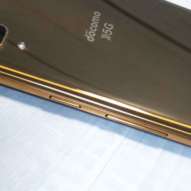 docomo arrows NX9 F-52A �������  721