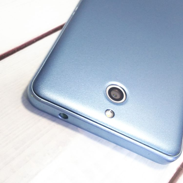 Y!mobile ������ ���󤿤󥹥ޥ� 705KC �饤�ȥ֥롼  045