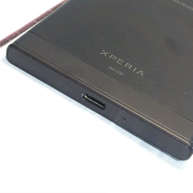 docomo Xperia XZs SO-03J BLACK �֥�å�  406