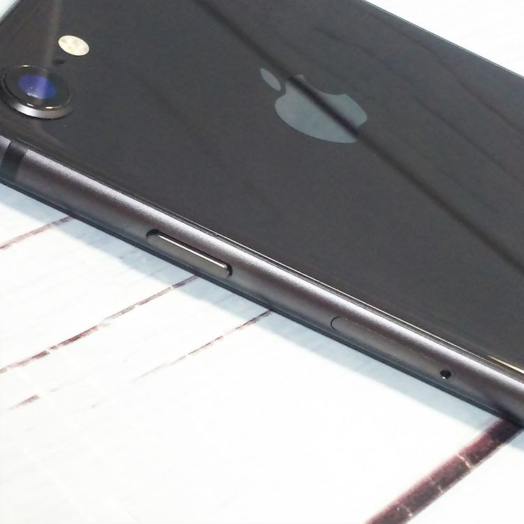 SoftBank iPhone8 64GB �Хåƥ꡼100% ���ڡ������졼  849