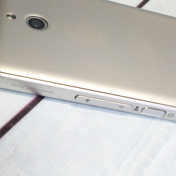 Y!mobile ������ ���󤿤󥹥ޥ� 705KC ����С�  153