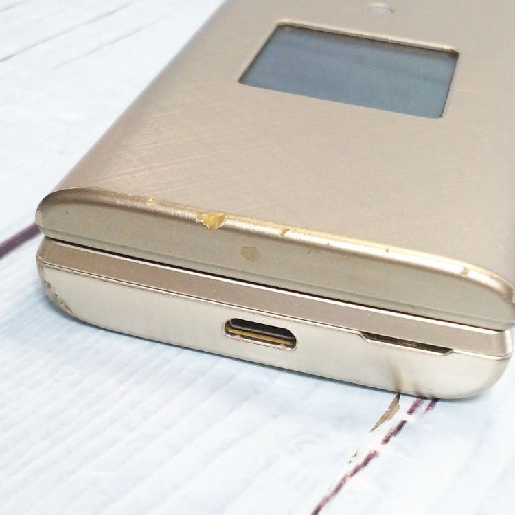 KYOCERA au KYF36 ���󤿤󥱡����� GOLD  009