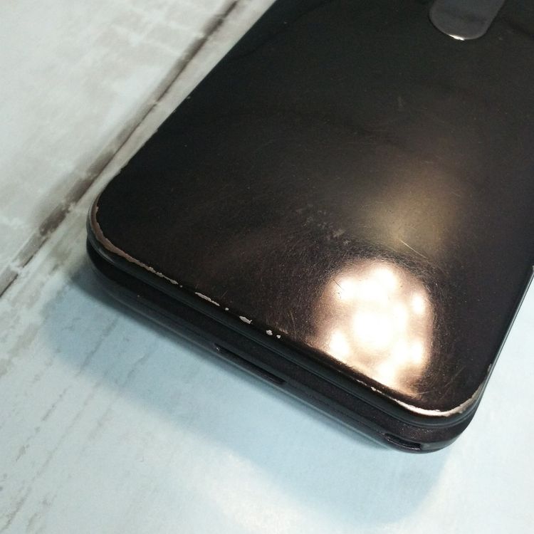 KYOCERA au GRATINA 4G BLACK KYF31  886